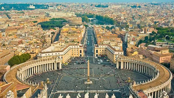 París e Italia con Ginebra fascinante, del Romance al Inicio de todos los Tiempos - Imagen 3